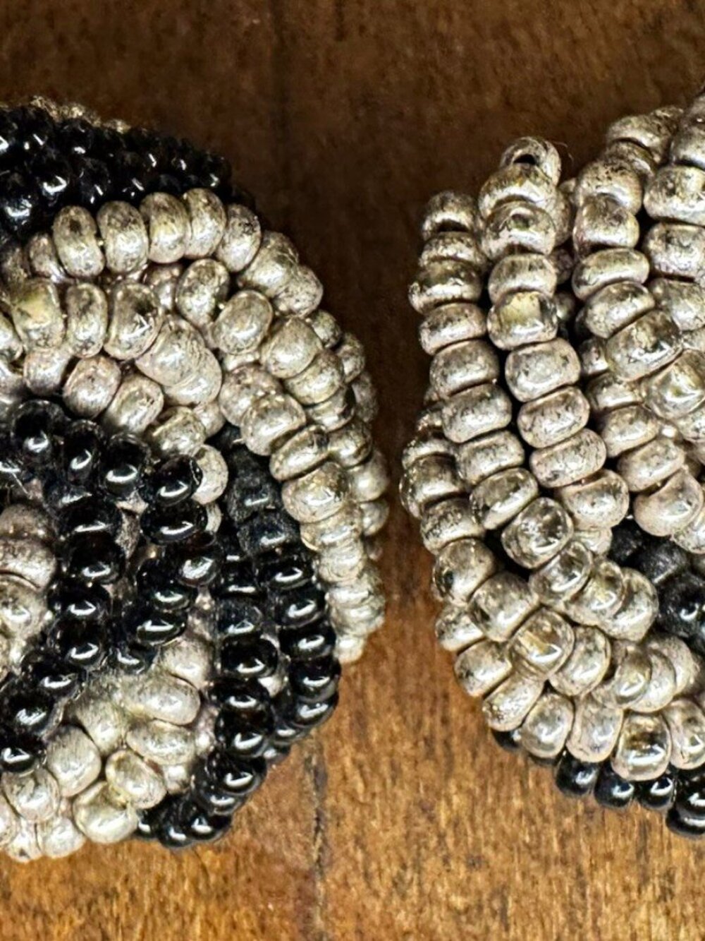 Vintage Black & Silver Glass Seed Bead Knot Spiral Cluster Clip-On Earrings 1 in